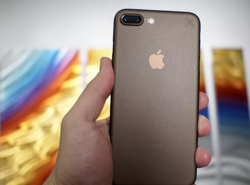 5 Reasons to Wait for the 2019 iPhone & 6 Reasons Not To