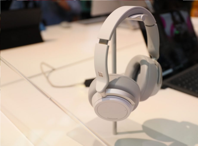 Microsoft Surface Headphones first impressions and hands-on