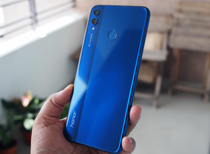 5 reasons to consider the Honor 8X over the Google Pixel 3, LG V40, and Huawei Mate 20