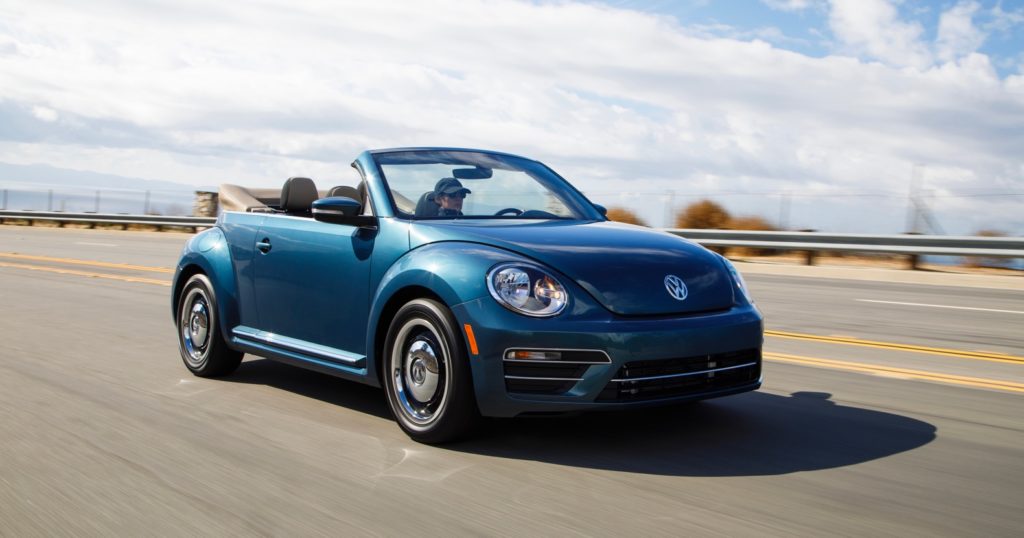 2019 VW Beetle Final Edition First Drive Review - GearOpen.com