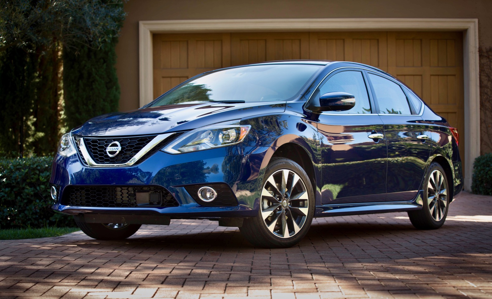 Nissan today announced U.S. pricing for the 2018 Nissan Sentra, which is on sale now at Nissan dealers nationwide. Pricing starts at ,990 for the Sentra S with 6-speed manual transmission – unchanged from the previous model year.