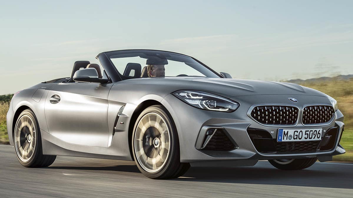 CR-Cars-InlineHero-2019-BMW-Z4-driving-f-9-2018