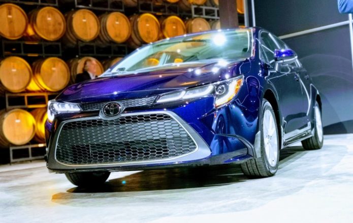 2020 Toyota Corolla sedan official: Sharper and safer