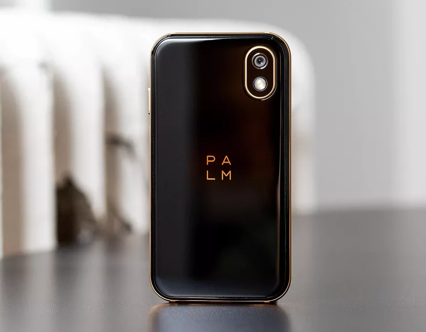 Palm phone unboxing: Look at this tiny thing!