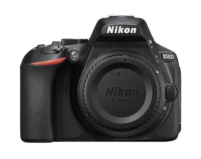 What’s Next for Nikon DX : D5700 or D7600?