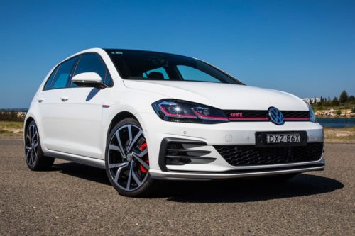 Volkswagen Golf GTI and R manual killed – for good