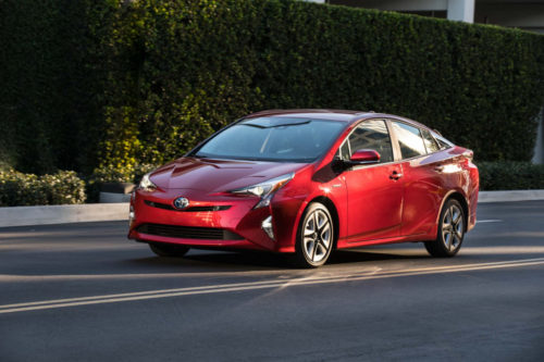 Thanks to all-wheel drive, the 2019 Toyota Prius is ready for winter