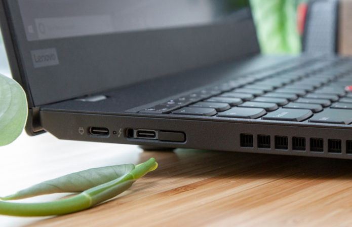 Help Me, Laptop: Lenovo ThinkPad T580 or Yoga 730?