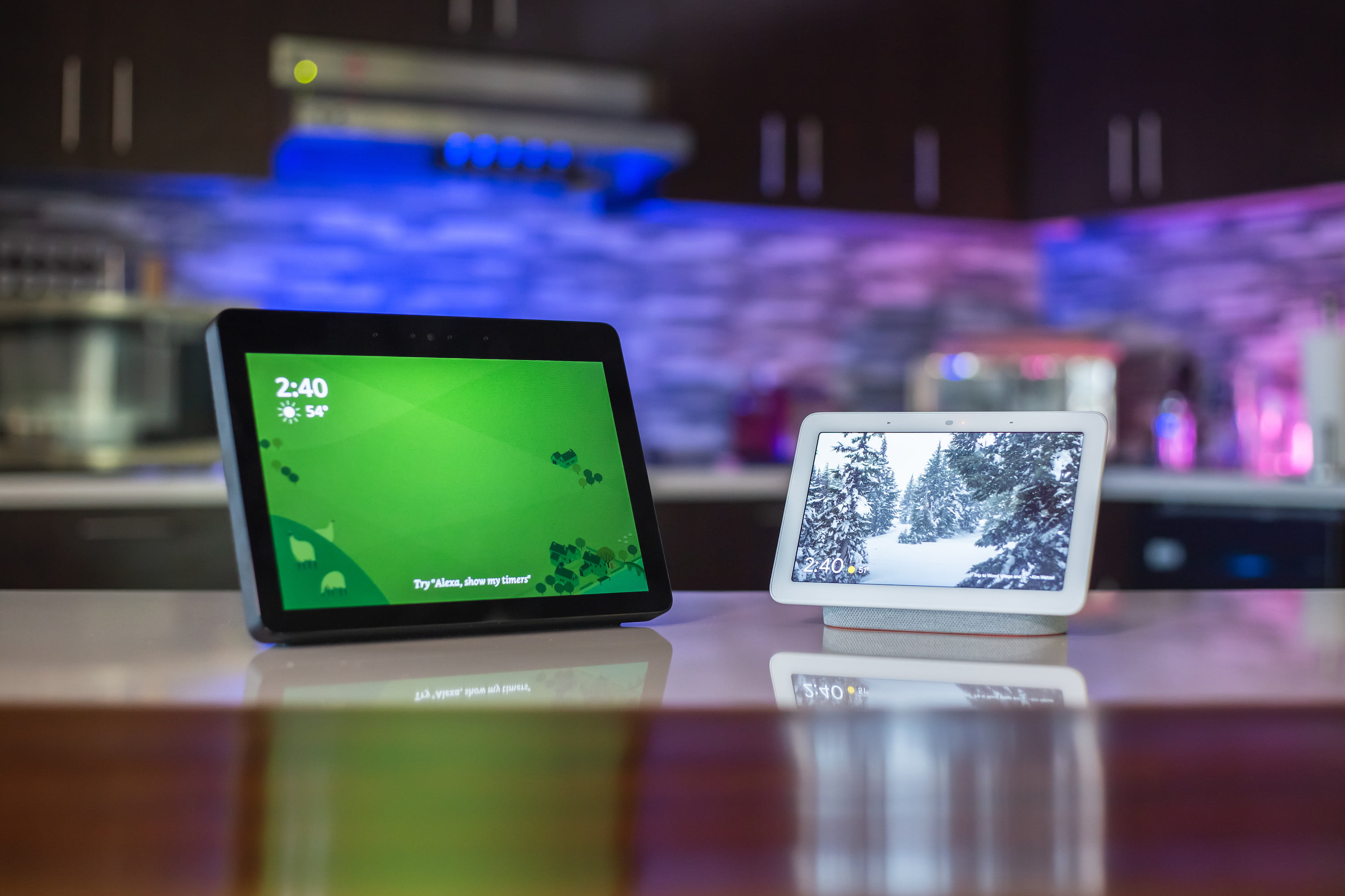 Amazon Echo Show vs Google Home Hub: One of these smart displays is better than the other
