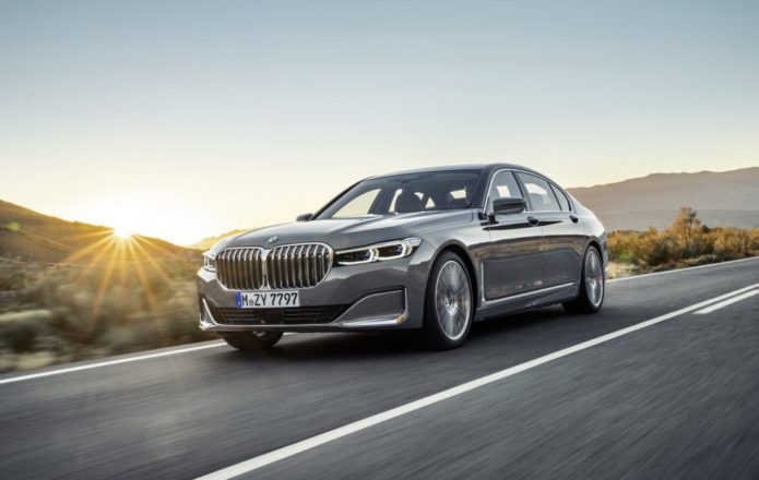 2020 BMW 7 Series gets a huge grille, tech and hybrid update