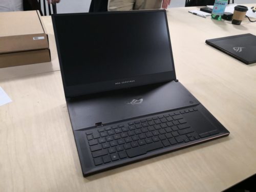 Asus ROG Zephyrus S GX701 first look