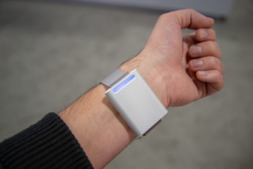 Embr Wave first look: The wearable that hacks your body temperature