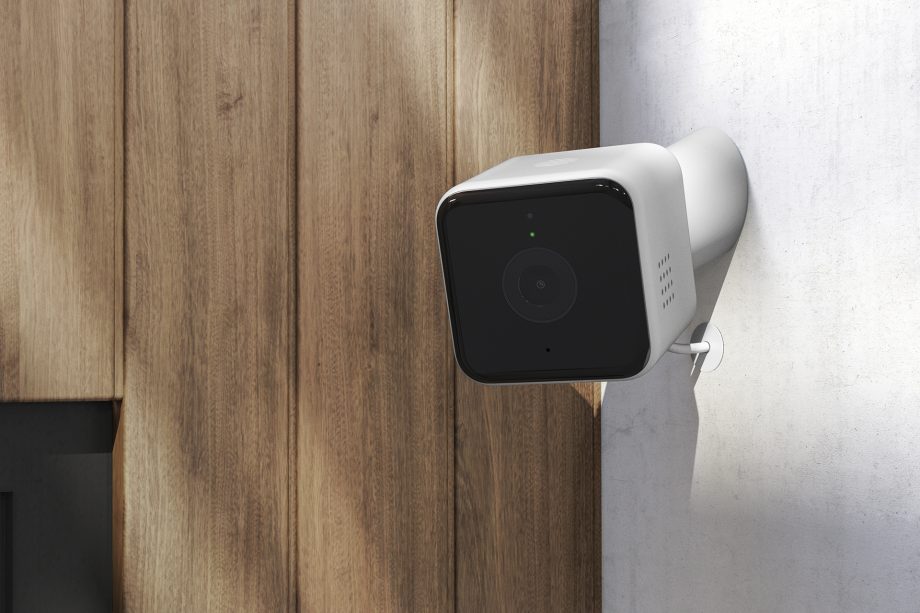 Hive-View-Outdoor_Render_-Left-Angle_Insitu-on-White-Wall_Wood-Panelling-920x613
