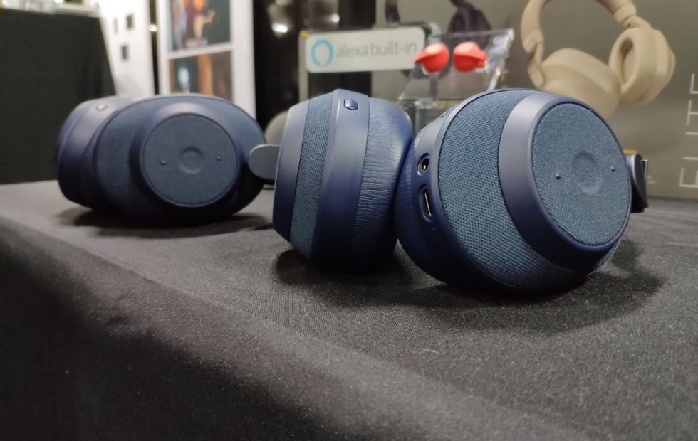 Jabra Elite 85h hands-on: Over-the-ear challengers