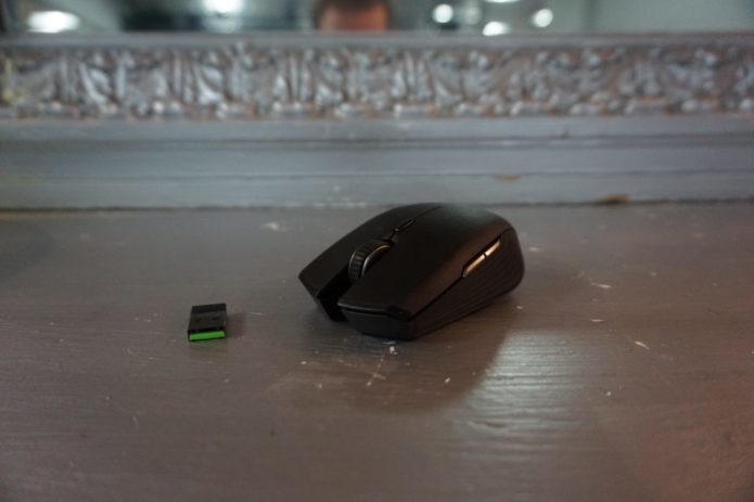 Razer Atheris review: A wireless mouse with a whopping 350-hour battery life