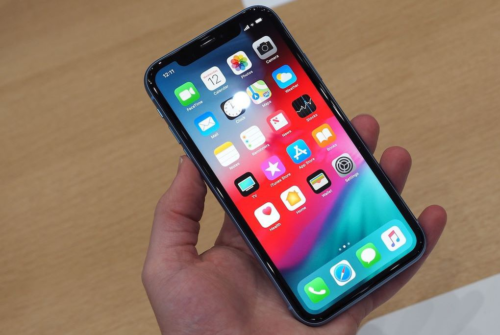 2020 iPhones may drop LCDs entirely