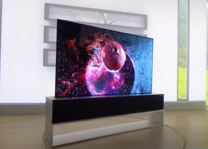 LG’s rollable TV is slick enough to silence any skeptics