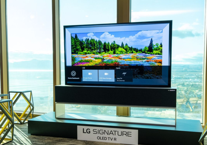 LG Signature OLED TV R first look : A TV that rolls up into a box when you're not watching it? Well, why not?!