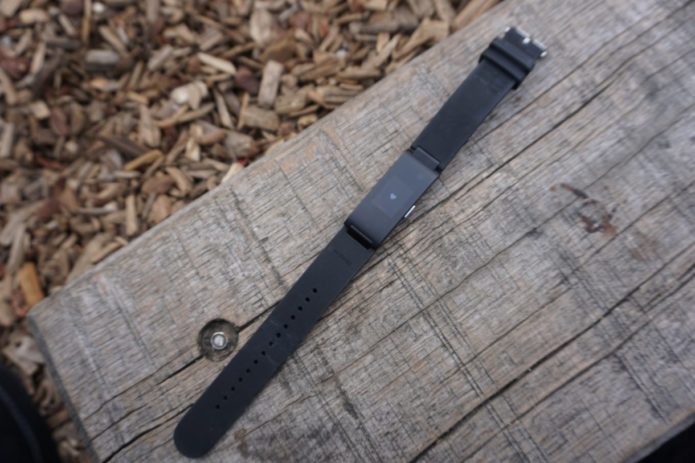Withings Pulse HR review: How does Withings’ no-thrills tracker compare to the Fitbit Charge 3?