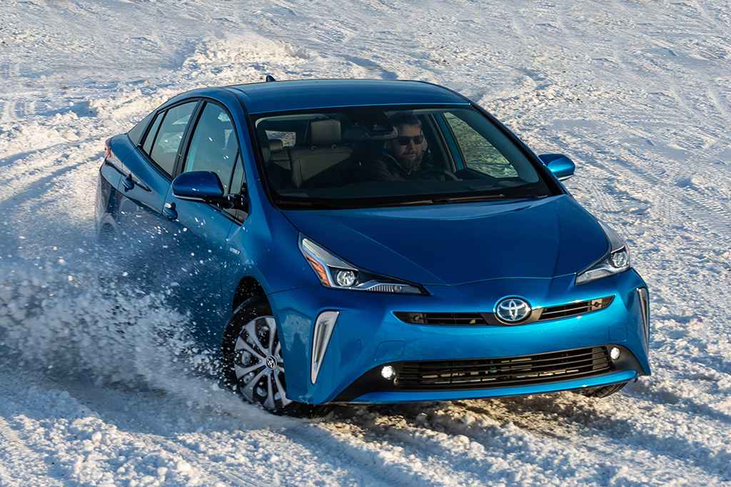 2019 Toyota Prius (1)