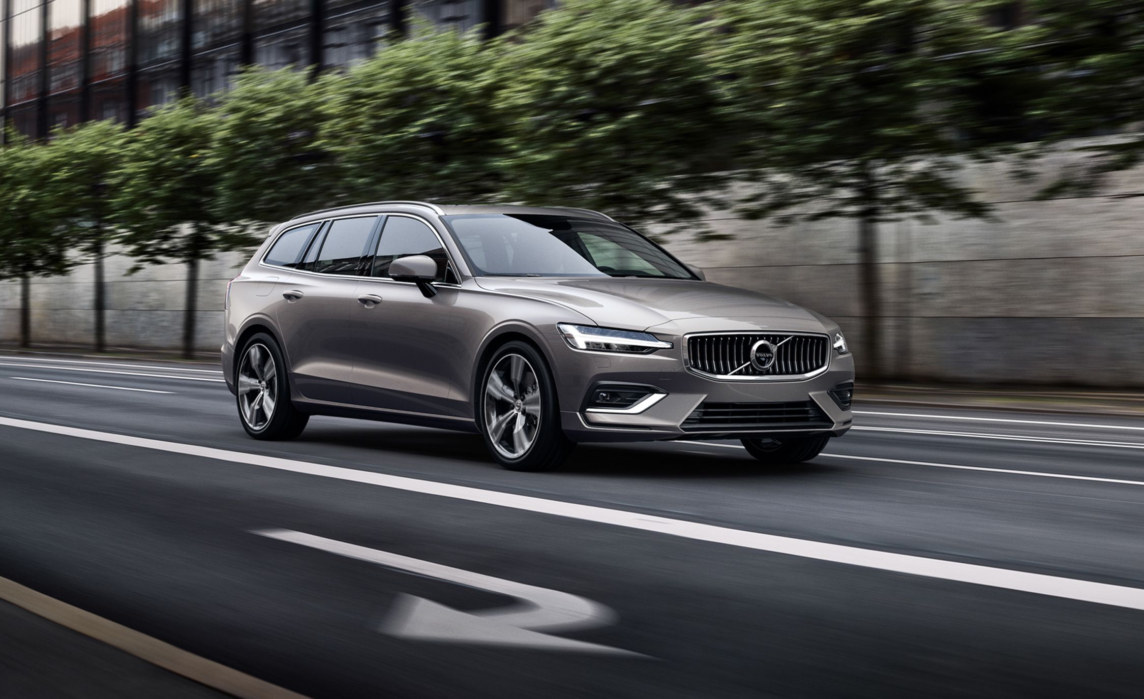 2019 Volvo V60 review