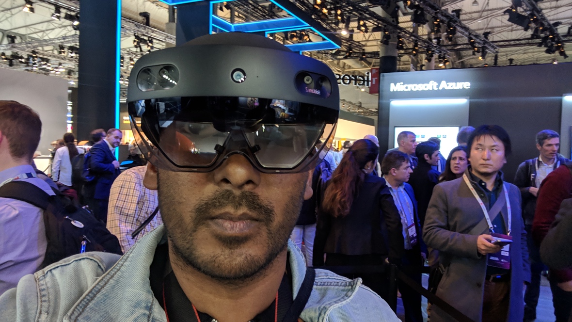 Microsoft HoloLens 2: It’s better, but it’s still not for me and you