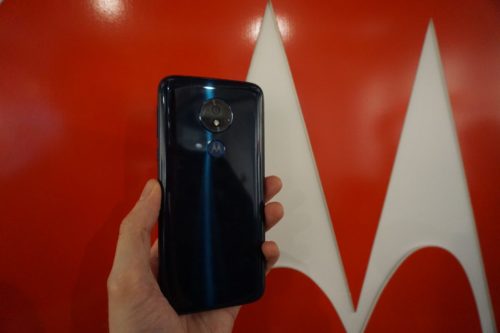 Moto G7 Power Hands-on Review: A giant-battery smartphone for buyers on a budget.