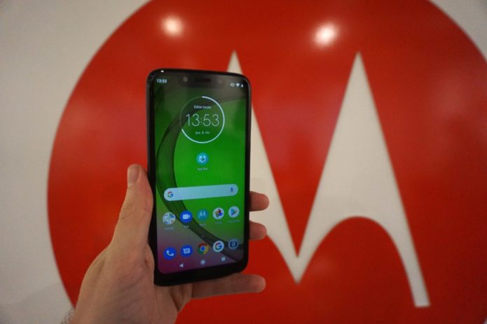 Moto G7 Play Hands-on Review : A potentially great phone for kids and those on a strict budget
