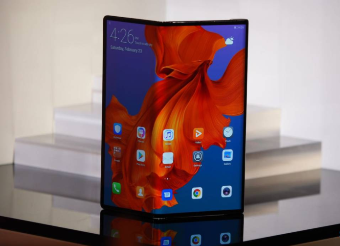 The Huawei Mate X’s $2,600 price is the least of its problems