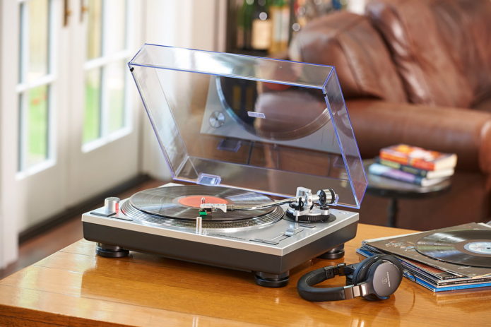 The 10 Best Vinyl Record Players in 2019