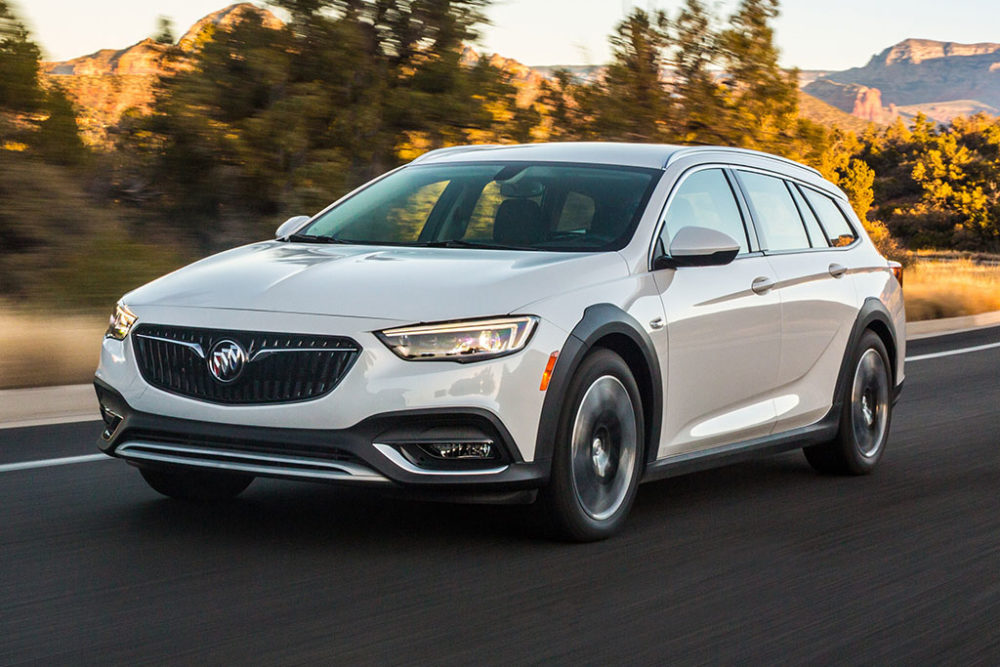 2019 Buick Regal TourX Review