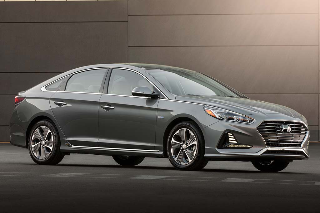 2019 Hyundai Sonata Hybrid Review