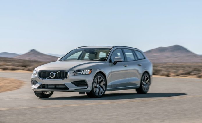 The 2019 Volvo V60 T5 Momentum Is Just What the Longroof Lovers Society Ordered