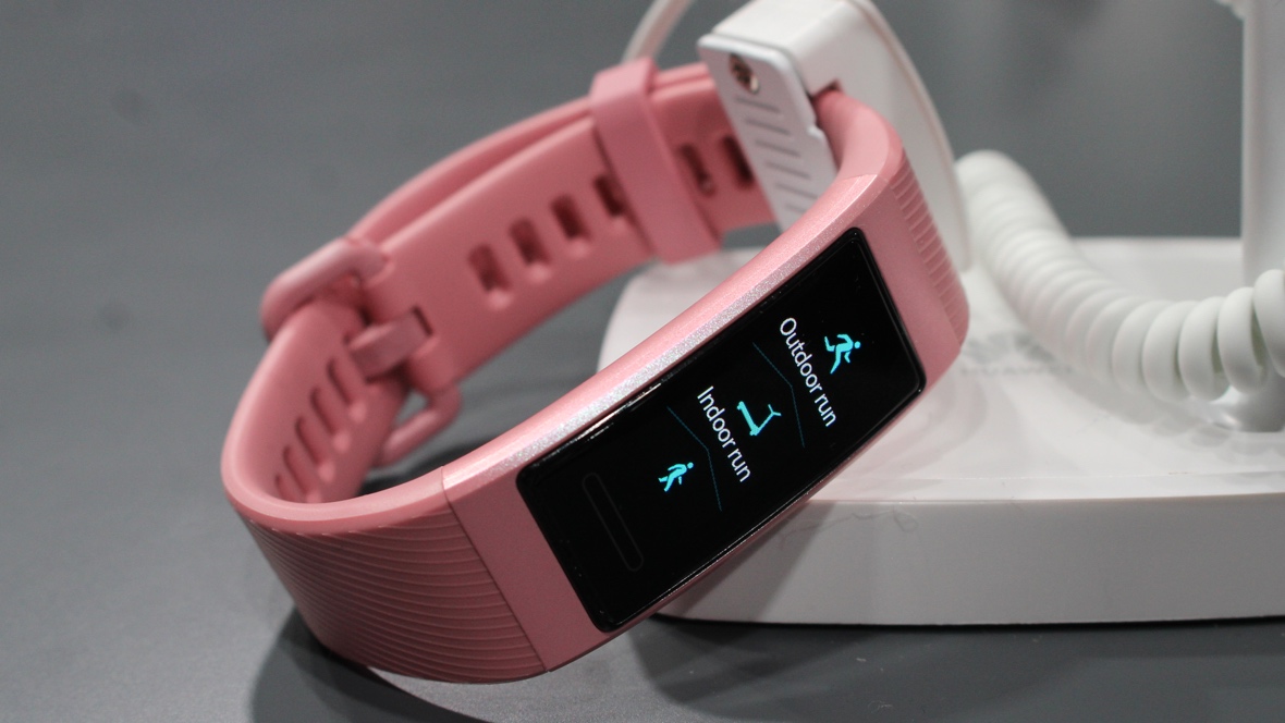 Huawei Band 3 hands-on : First look – A fitness tracker that packs a features punch