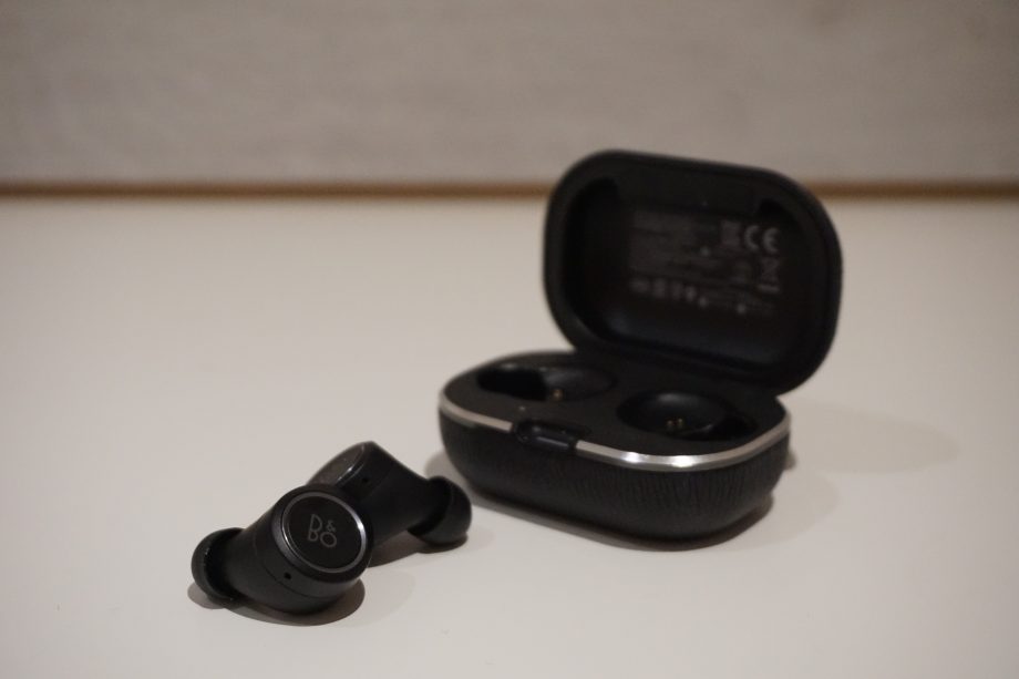Bang & Olufsen Beoplay E8 2.0 Review