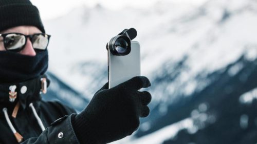 With three lenses, the Black Eye Pro Kit G4 aims for versatile portability
