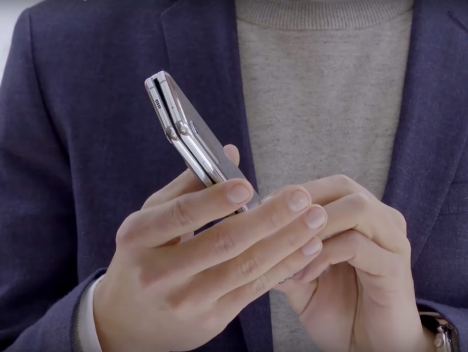 Samsung Galaxy Z Fold 3