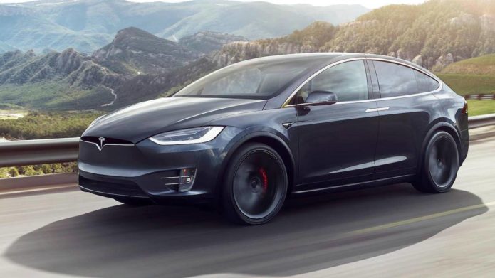 Tesla sales go online-only amid huge test drive change
