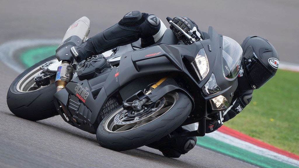 2019 Aprilia RSV4 1100 Factory Review – First Ride