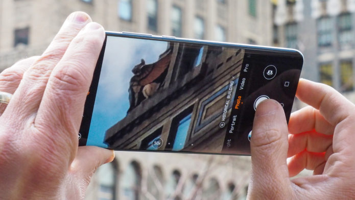 The Huawei P30 Pro’s 50x Periscope Zoom Camera Looks Amazing Inside
