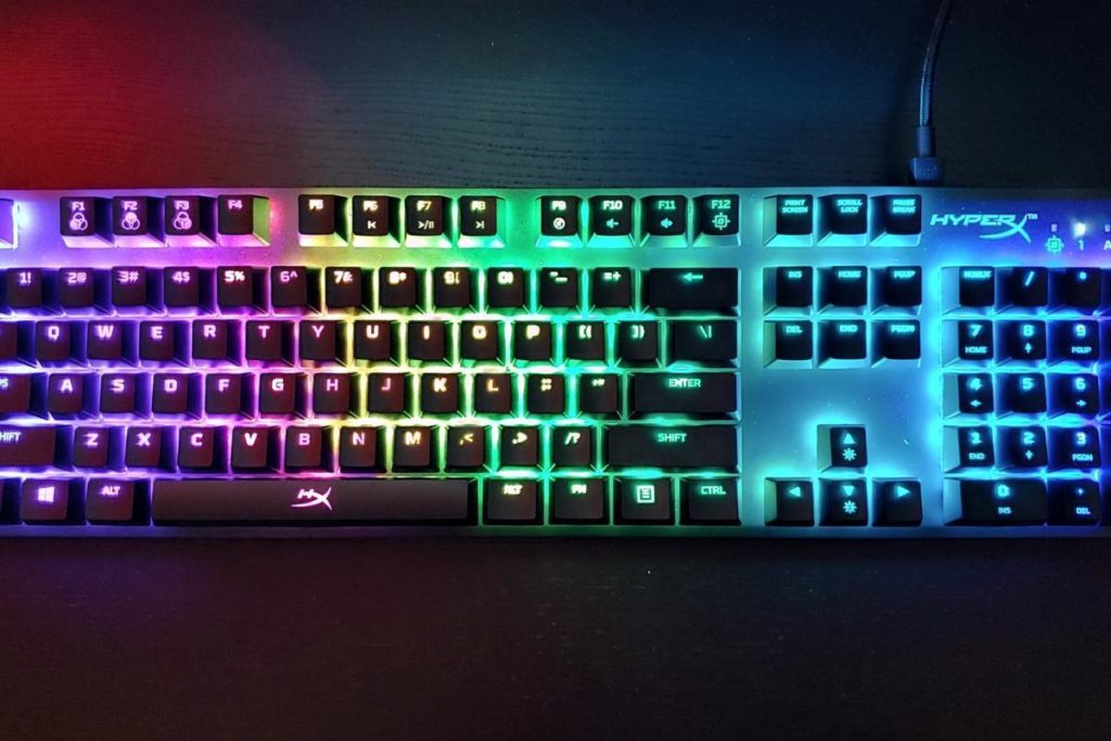 Hyperx alloy fps rgb silver switch обзор