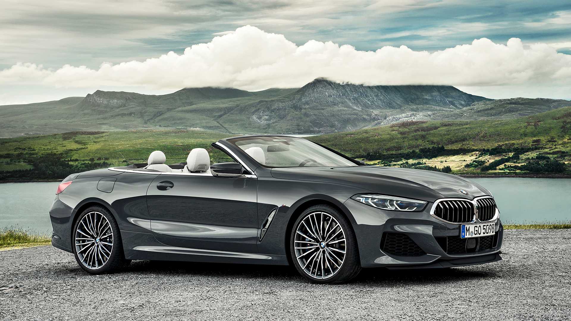 2019 BMW 8 Series Convertible first drive review: Open-top hustler