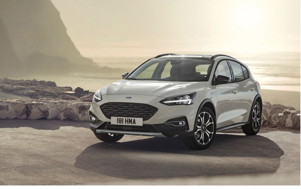 2020-ford-focus-active_100650561_l