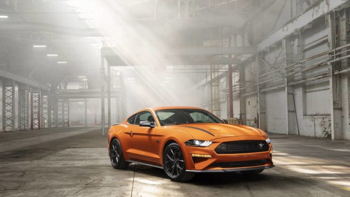 Ford Mustang 2.3L High Performance Package aims at autocross