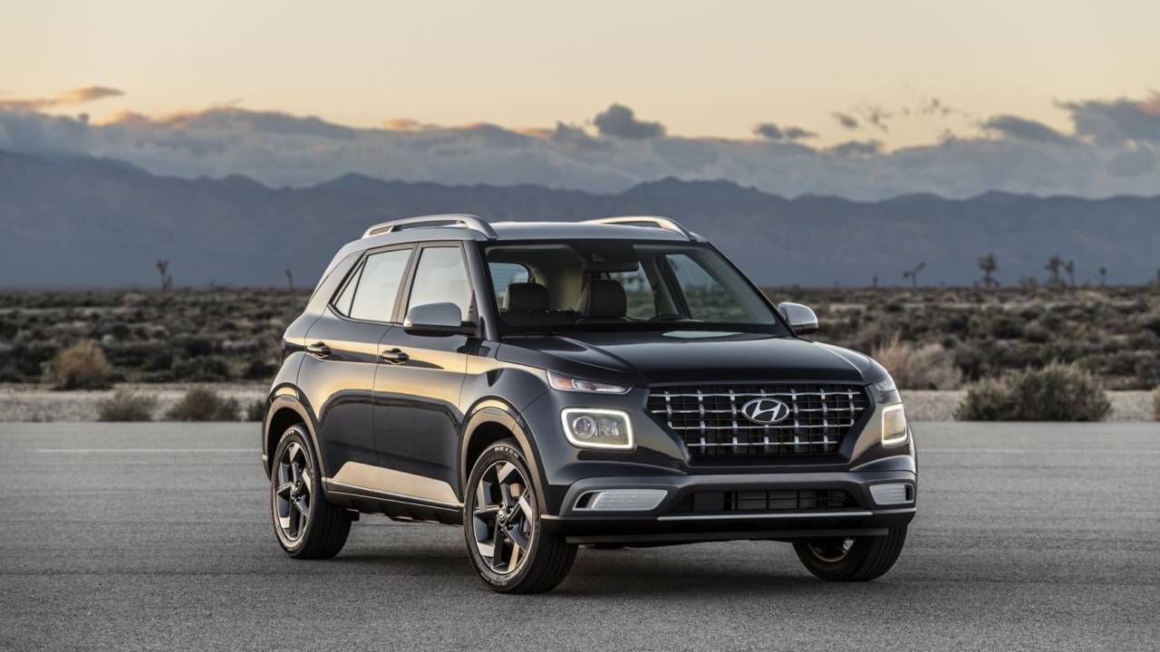 2020 Hyundai Venue shrinks the SUV (and its price tag)