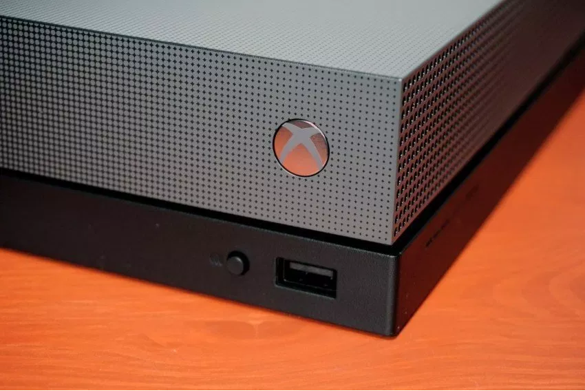 Should I Wait for the New Xbox or Buy the Xbox One Today?
