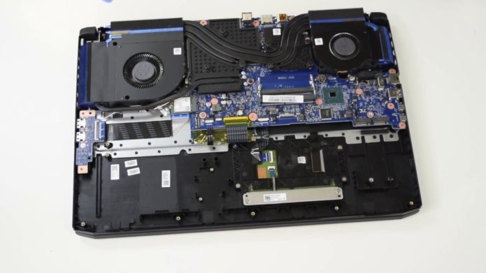 Inside Acer Predator Triton 500 – disassembly and upgrade options