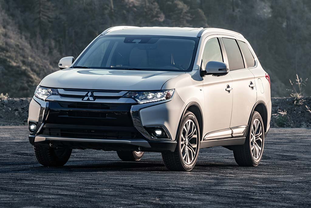 2019 Mitsubishi Outlander Review