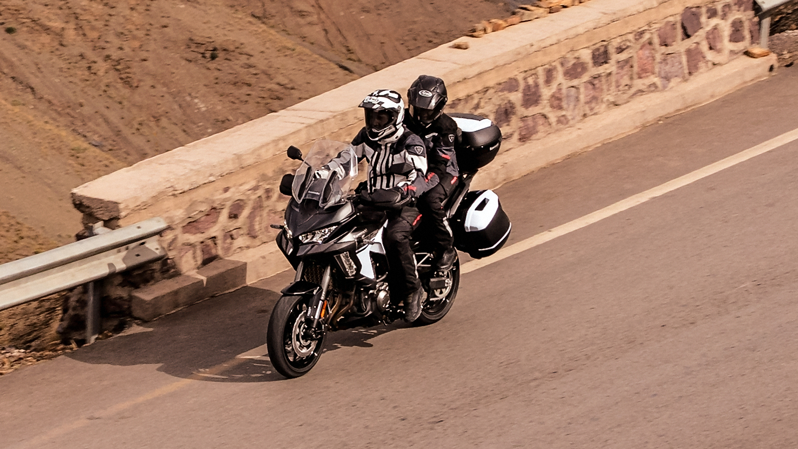 2019 Kawasaki Versys 1000 SE LT+ Review First Ride