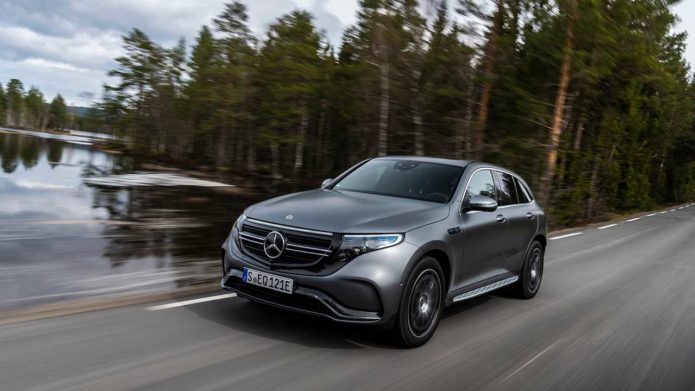 The 2020 Mercedes-Benz EQC400 Is the Safe Choice Among EVs